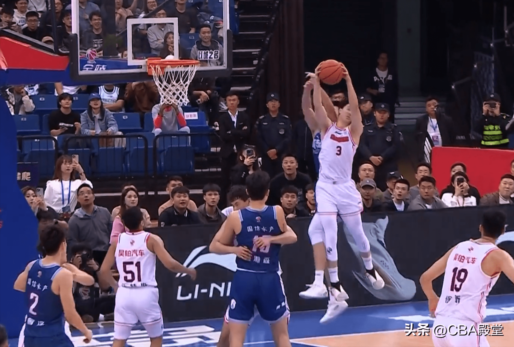 开云平台中国-犹他爵士训练开放日，关键时刻豪取连胜引欢呼，亚冠在即，临场指挥获称赞的简单介绍