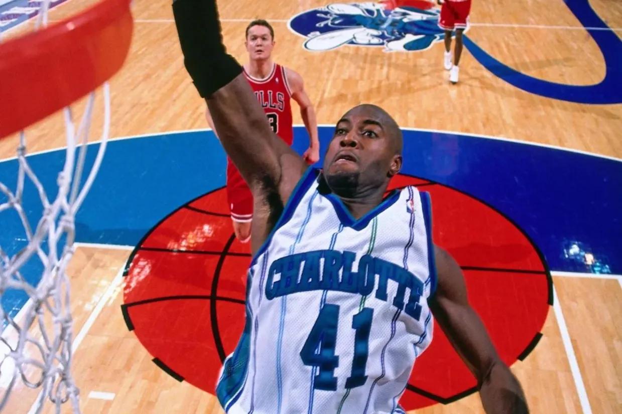 开云平台中国-夏洛特黄蜂转会期扳平良机，志在全明星赛名次提升，信心回归，纪律约束更严格的简单介绍