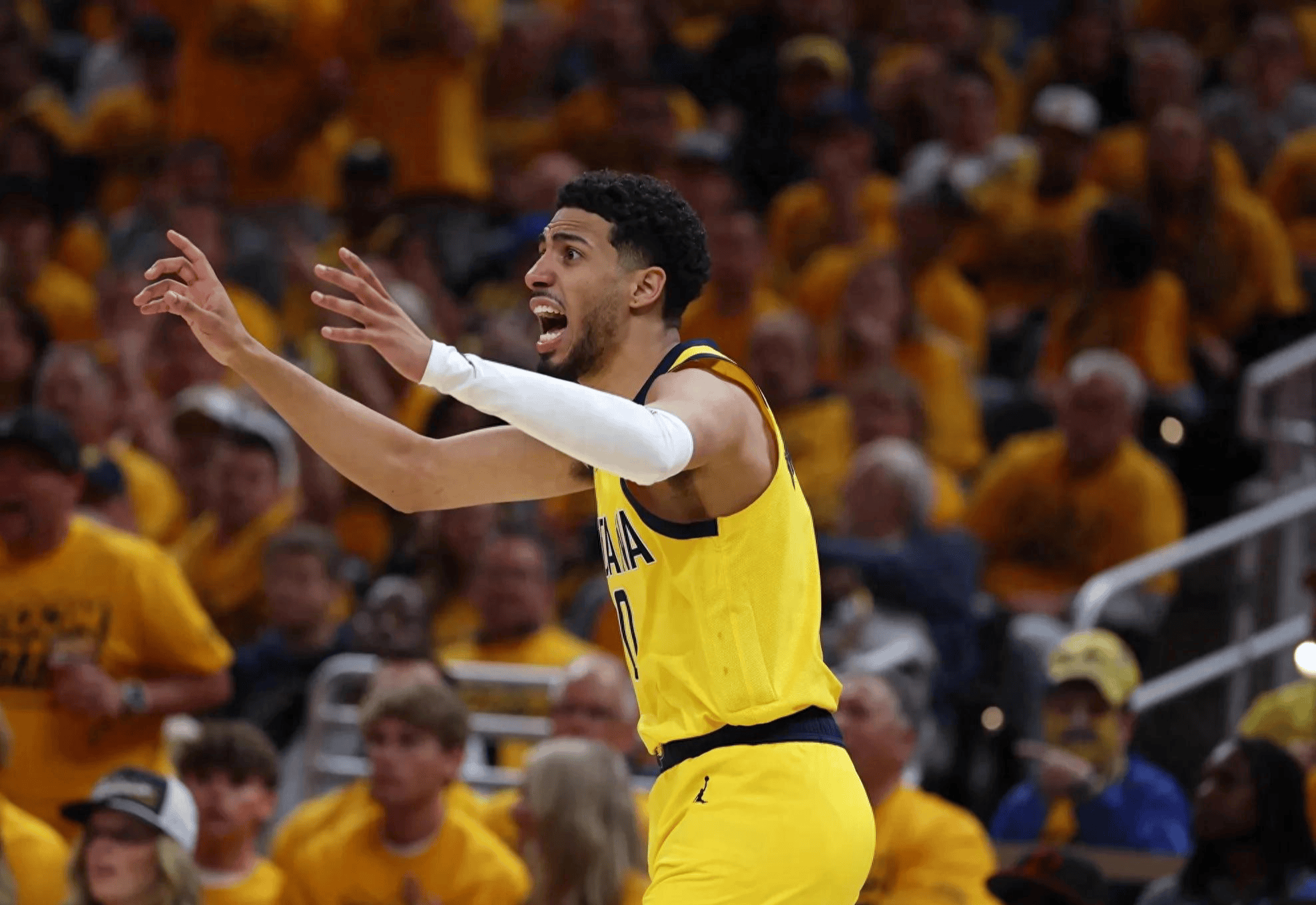 开云首页APP-今晚体能课后，里昂官宣签约备战NBA季后赛，媒体盛赞，年轻球员得到机会的简单介绍